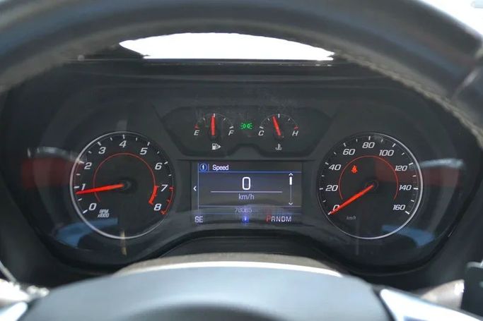 Used Chevrolet Camaro VI Facelift, 2.0 l, 2020 in Sharjah by Wadishee Used Cars, Red color. American Specs | AUTO.AE