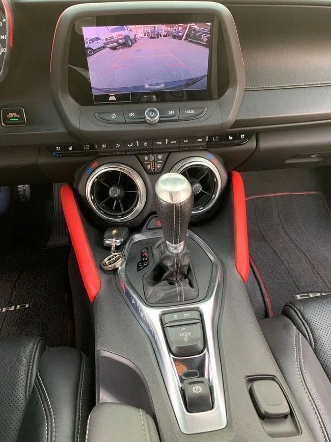 Used Chevrolet Camaro 8-speed VI Facelift, 3.6 l, 2021 in Sharjah by Titanium Used Cars, Black color. American Specs | AUTO.AE