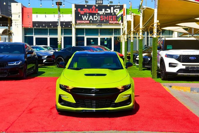 مستعملة Chevrolet Camaro SS فيس ليفت السادس, 6.2 l, 2022 في في الشارقة من Wadishee Used Cars، اللون أخضر. المواصفات الأمريكية | AUTO.AE | إعلان #254727