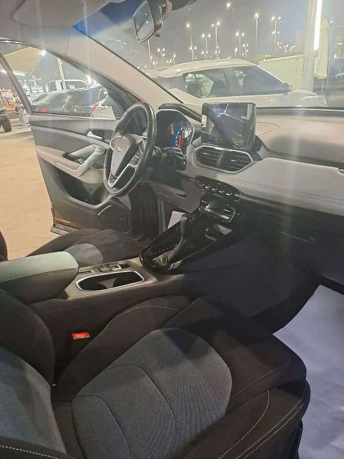 New Chevrolet Captiva II, 1.5 l, 2022 in Sharjah by Imad Younis Almani used Cars, Brown color. GCC Specs | AUTO.AE