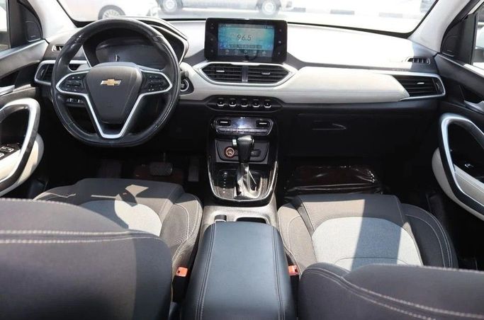 Used Chevrolet Captiva II, 1.5 l, 2022 in Sharjah by Al Sayed Khamis Used Cars, White color. GCC Specs | AUTO.AE