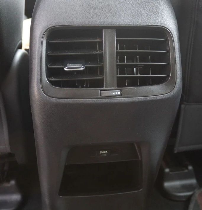 Used Chevrolet Captiva II, 1.5 l, 2022 in Sharjah by Al Sayed Khamis Used Cars, White color. GCC Specs | AUTO.AE