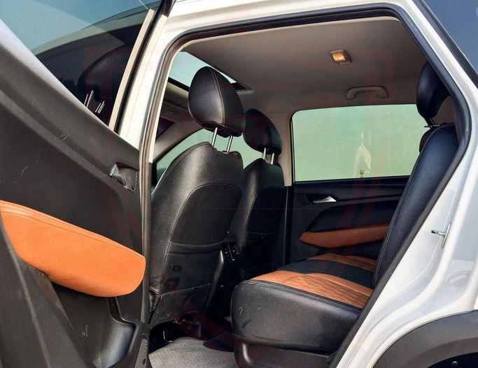 Подержанный Chevrolet Captiva II, 1.5 л, 2021 в Шардже от Al Sayed Khamis Used Auto Trading Белый цвет. GCC | AUTO.AE