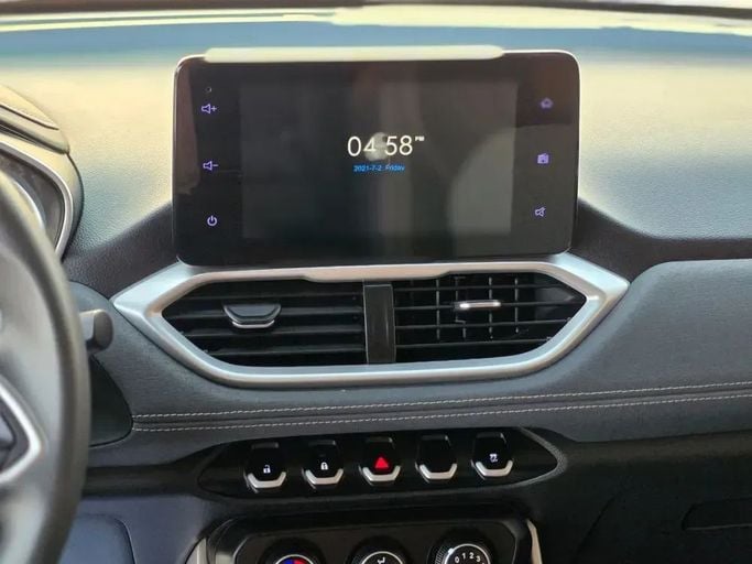 Подержанный Chevrolet Captiva II, 1.5 л, 2023 в Шардже от Al Sayed Ezzat Khamis Белый цвет. GCC | AUTO.AE