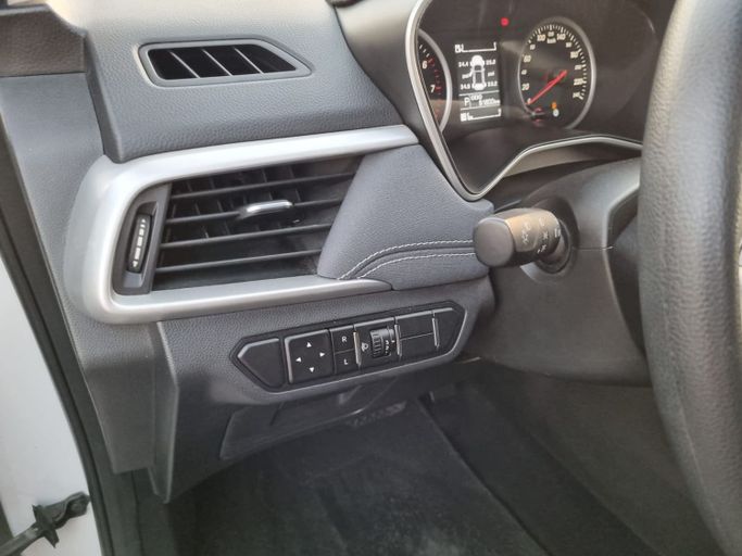 Подержанный Chevrolet Captiva II, 1.5 л, 2022 в Шардже от Al Rukn Al Masie Used Cars Белый цвет. GCC | AUTO.AE