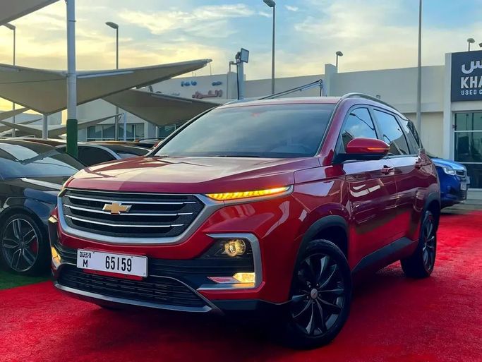 مستعملة Chevrolet Captiva ثانياً, 1.5 l, 2022 في في الشارقة من khaled al fares، اللون أحمر. المواصفات الصينية | AUTO.AE
