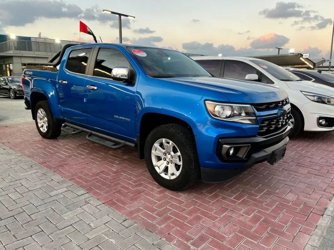 Подержанный Chevrolet Colorado II, 3.6 л, 2021 в Шардже от Korean City Used Cars Trading LLC Синий цвет. Корейская | AUTO.AE