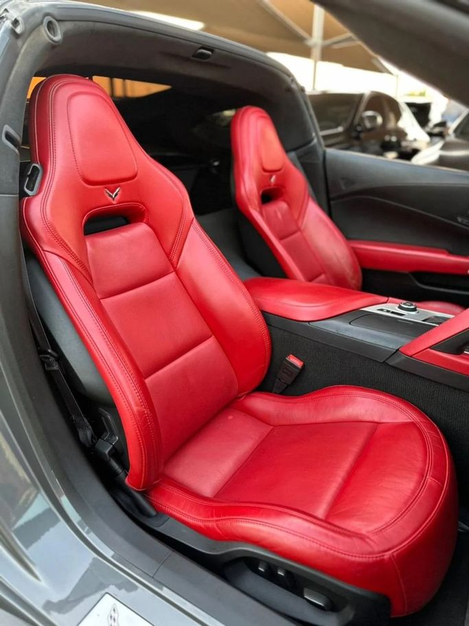 Used Chevrolet Corvette C7, 6.2 l, 2015 in Sharjah by Noor Al Seyoh Used Cars, Silver color. GCC Specs | AUTO.AE