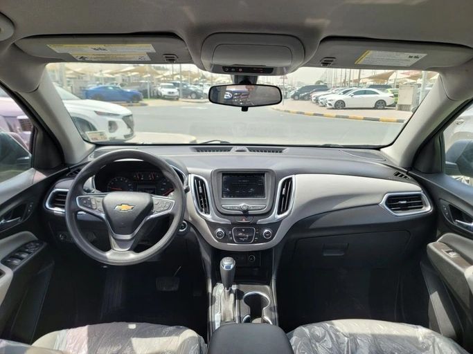 Used Chevrolet Equinox III, 1.5 l, 2019 in Sharjah by Tabarak Used Cars, Black color. American Specs | AUTO.AE