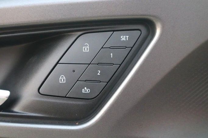 Подержанный Chevrolet Equinox IV, 1.5 л, 2024 в Шардже от Al Rukin Al Saudi Белый цвет. GCC | AUTO.AE