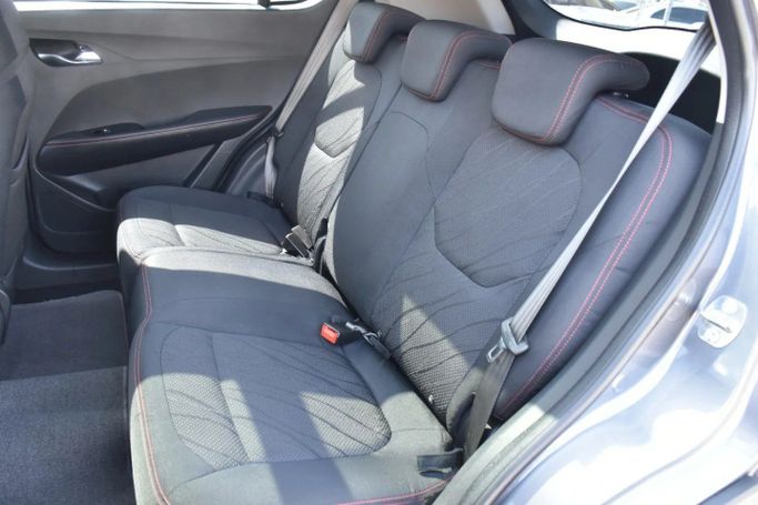 Подержанный Chevrolet Groove, 1.5 л, 2023 в Шардже от Alfaris Used Cars Серый цвет. Other | AUTO.AE