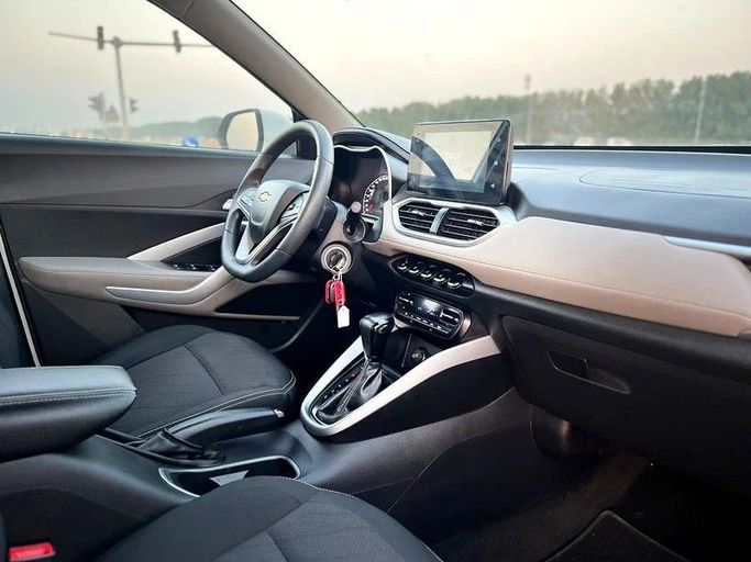 Used Chevrolet Groove, 1.5 l, 2023 in Sharjah by Al Rukin Al Saudi, White color. GCC Specs | AUTO.AE