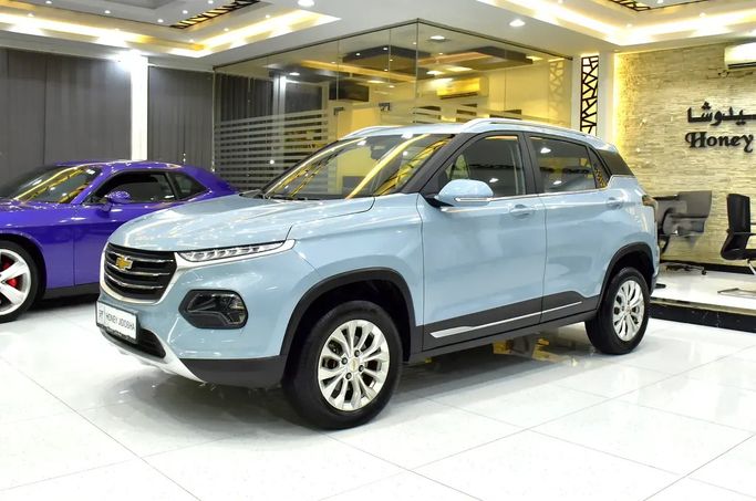Подержанный Chevrolet Groove I, 1.5 л, 2023 в Шардже от Honey Jidosha Used Cars Tr. Голубой цвет. GCC | AUTO.AE | Объявление #273348