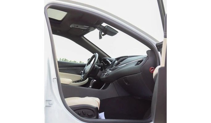 Подержанный Chevrolet Impala X, 3.6 л, 2019 в Шардже от Al Sayed Khamis Used Auto Trading Белый цвет. GCC | AUTO.AE