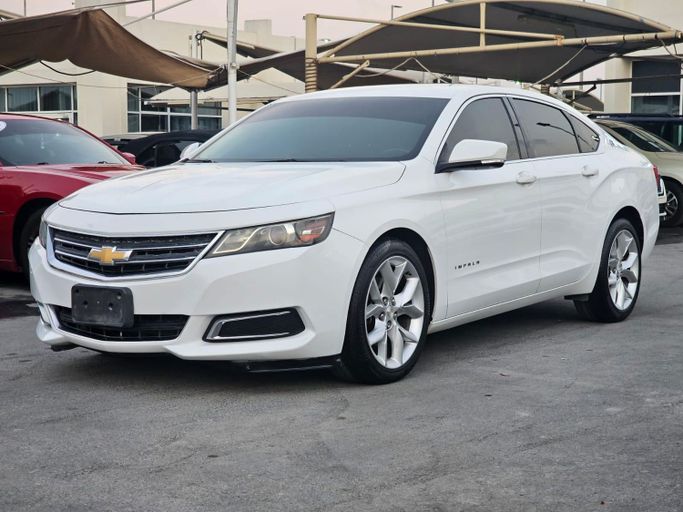 Подержанный Chevrolet Impala X, 2.5 л, 2017 в Шардже от Al Helal Al Abyadh Used Cars Белый цвет. GCC | AUTO.AE