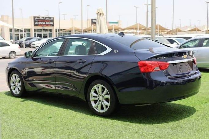 Подержанный Chevrolet Impala X, 3.6 л, 2017 в Шардже от OMC Used Cars Синий цвет. GCC | AUTO.AE