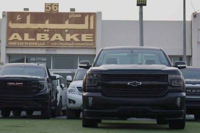 Подержанный Chevrolet Silverado III (K2XX) Рестайлинг, 4.3 л, 2015 в Шардже от Al Bake Used Cars Черный цвет. GCC | AUTO.AE