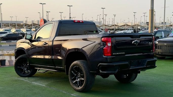 Used Chevrolet Silverado IV (T1XX) Facelift, 5.3 l, 2023 in Sharjah by Badar Used Cars, Black color.  | AUTO.AE