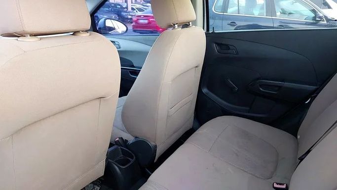 Used Chevrolet Sonic I, 1.8 l, 2014 in Sharjah by Al Aqsa Used Cars, Silver color. GCC Specs | AUTO.AE