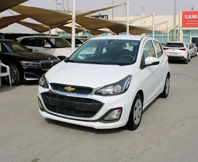 Used Chevrolet Spark III (M300) Facelift, 1.2 l, 2020 in Sharjah by Sama alsaadah Cars, White color. GCC Specs | AUTO.AE