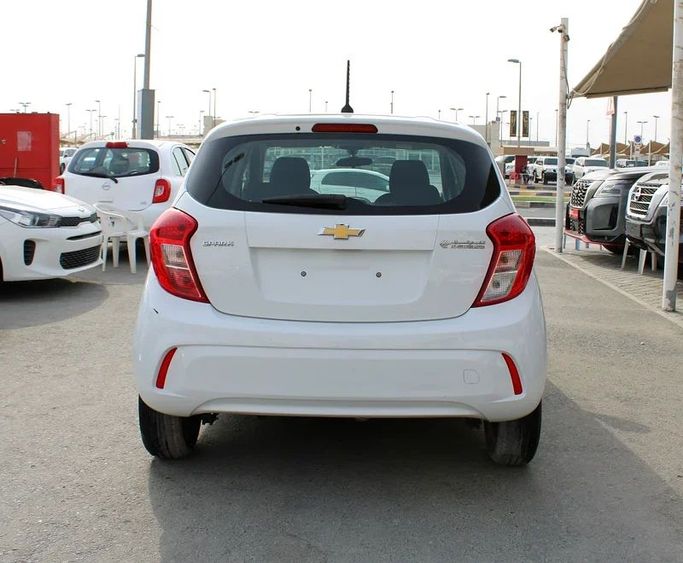 Used Chevrolet Spark III (M300) Facelift, 1.2 l, 2020 in Sharjah by Sama alsaadah Cars, White color. GCC Specs | AUTO.AE