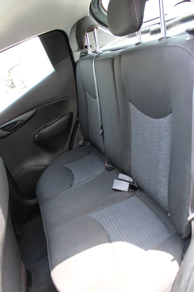 Used Chevrolet Spark IV Facelift, 1.4 l, 2019 in Sharjah by Sama alsaadah Cars, Black color. GCC Specs | AUTO.AE