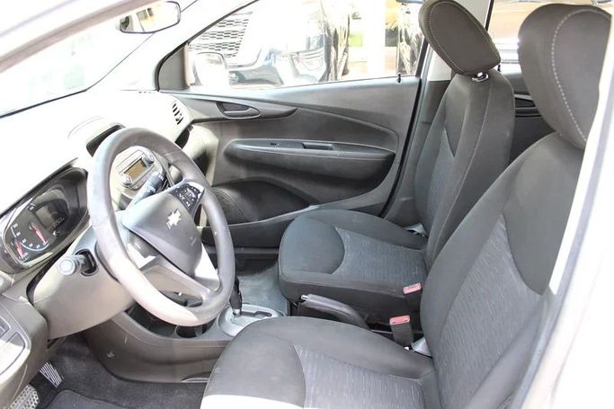 Used Chevrolet Spark IV Facelift, 1.4 l, 2019 in Sharjah by Sama alsaadah Cars, Silver color. GCC Specs | AUTO.AE