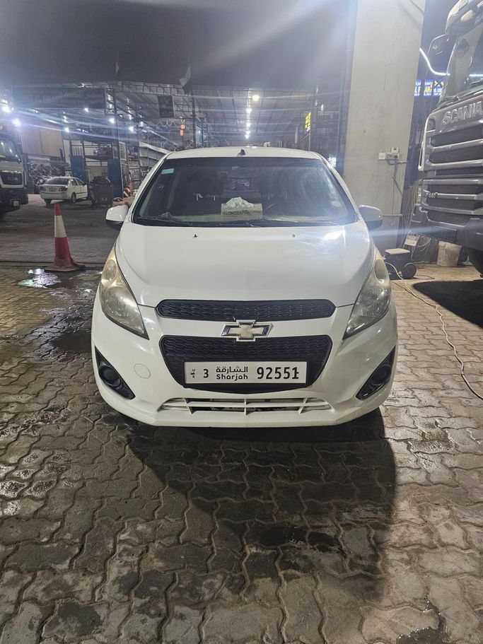 مستعملة Chevrolet Spark ثالثاً, 1.2 l, 2014 في في الشارقة، اللون أبيض. المواصفات الكورية | AUTO.AE | إعلان #265823