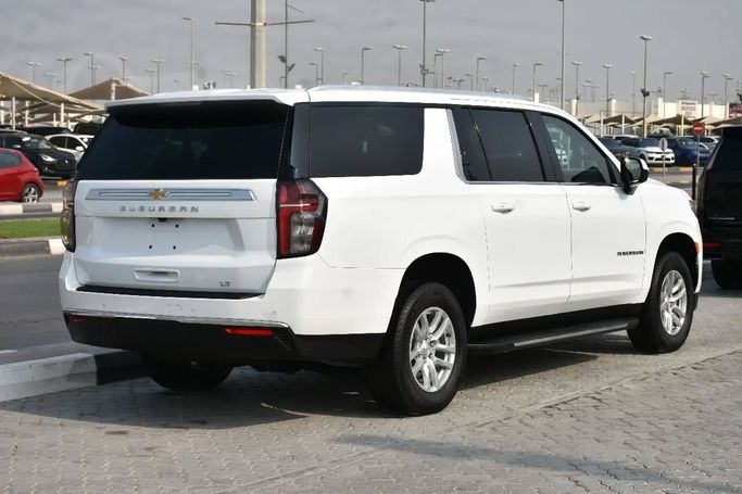 Used Chevrolet Suburban XII, 5.3 l, 2023 in Sharjah by Alfaris Used Cars, White color. Other | AUTO.AE