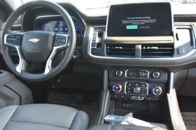 Used Chevrolet Suburban XII, 5.3 l, 2023 in Sharjah by Alfaris Used Cars, Silver color. Other | AUTO.AE