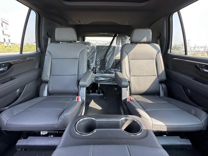 New Chevrolet Tahoe V Facelift, 5.3 l, 2025 in Sharjah by Alfaris Used Cars, Red color. Other | AUTO.AE