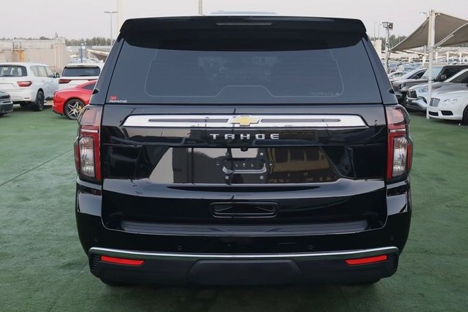 Подержанный Chevrolet Tahoe V, 5.3 л, 2022 в Шардже от Al Bake Used Cars Черный цвет. GCC | AUTO.AE