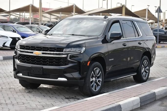 Подержанный Chevrolet Tahoe V, 5.3 л, 2021 в Шардже от Alfaris Used Cars Черный цвет. Other | AUTO.AE