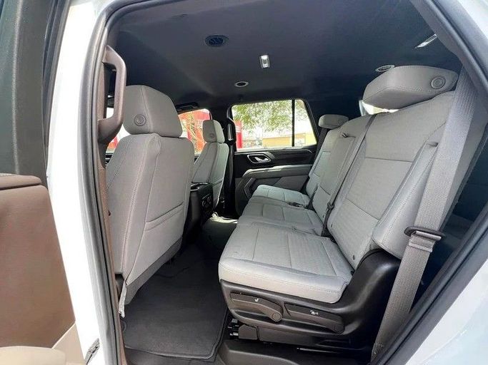 Used Chevrolet Tahoe V, 5.3 l, 2023 in Sharjah by First Choice Cars, White color. GCC Specs | AUTO.AE