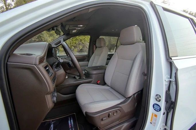 Used Chevrolet Tahoe V, 5.3 l, 2023 in Sharjah by First Choice Cars, White color. GCC Specs | AUTO.AE