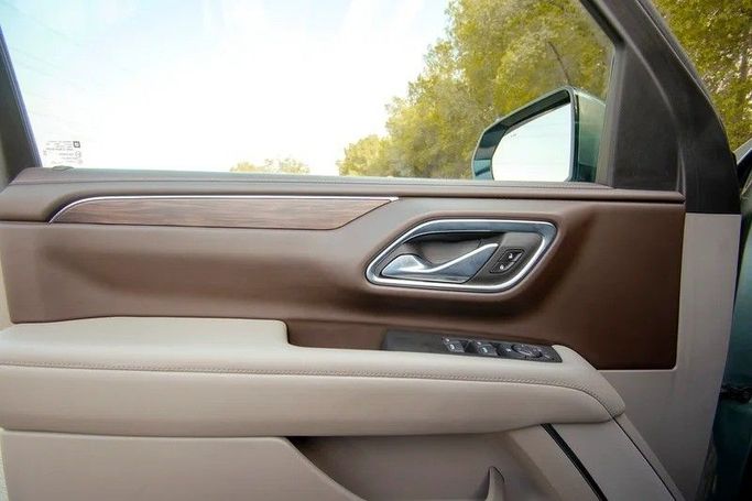 Used Chevrolet Tahoe V, 5.3 l, 2023 in Sharjah by First Choice Cars, Green color. GCC Specs | AUTO.AE