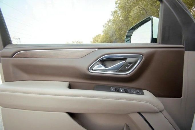 Used Chevrolet Tahoe V, 5.3 l, 2023 in Sharjah by First Choice Cars, White color. GCC Specs | AUTO.AE