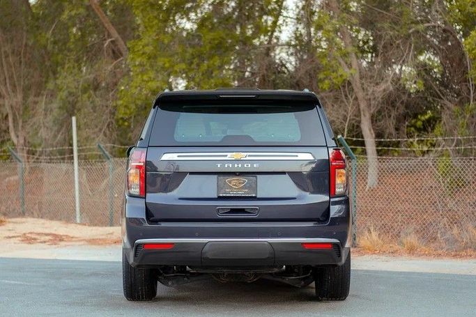 Used Chevrolet Tahoe V, 5.3 l, 2023 in Sharjah by First Choice Cars, Grey color. GCC Specs | AUTO.AE