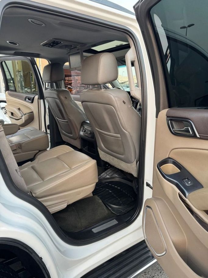 Used Chevrolet Tahoe IV, 5.3 l, 2015 in Sharjah by Titanium Used Cars, White color. American Specs | AUTO.AE