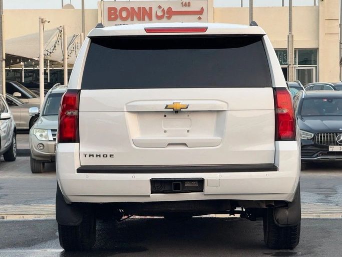 Used Chevrolet Tahoe IV, 5.3 l, 2015 in Sharjah by Titanium Used Cars, White color. American Specs | AUTO.AE