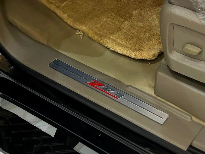 Used Chevrolet Tahoe IV, 6.2 l, 2017 in Sharjah by Rebou Alfakhama, Black color. GCC Specs | AUTO.AE