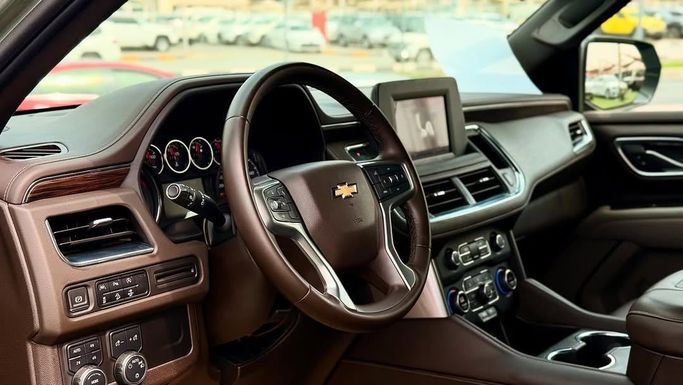 Подержанный Chevrolet Tahoe V, 5.3 л, 2023 в Шардже от Badar Used Cars Другой цвет цвет.  | AUTO.AE