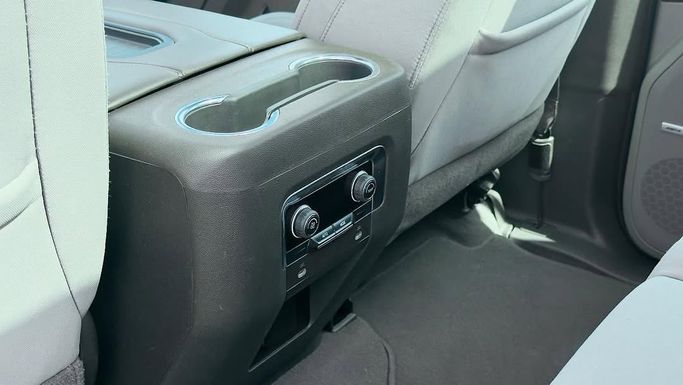 Used Chevrolet Tahoe V, 5.3 l, 2021 in Sharjah by Badar Used Cars, Grey color.  | AUTO.AE