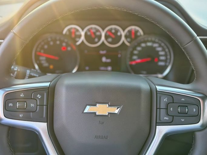 Used Chevrolet Tahoe V, 5.3 l, 2023 in Sharjah by Badar Used Cars, White color.  | AUTO.AE