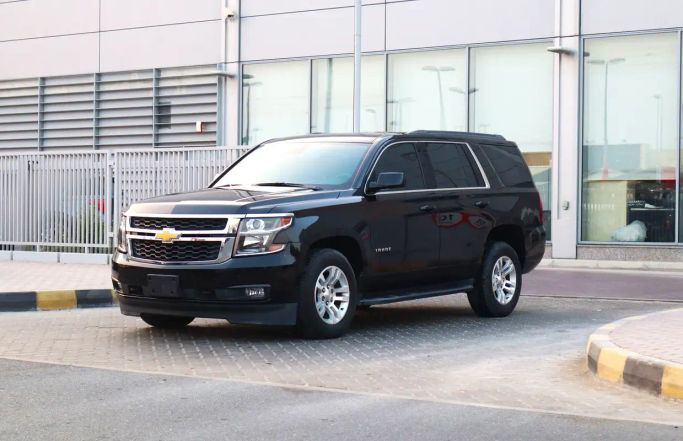 مستعملة Chevrolet Tahoe رابعاً, 6.2 l, 2020 في في الشارقة من Sama Al Sham Cars، اللون أسود. مواصفات الخليج | AUTO.AE