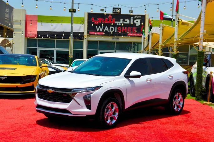 مستعملة Chevrolet Trax ثانياً, 1.2 l, 2025 في في الشارقة من Wadishee Used Cars، اللون أبيض. المواصفات الأمريكية | AUTO.AE | إعلان #254839