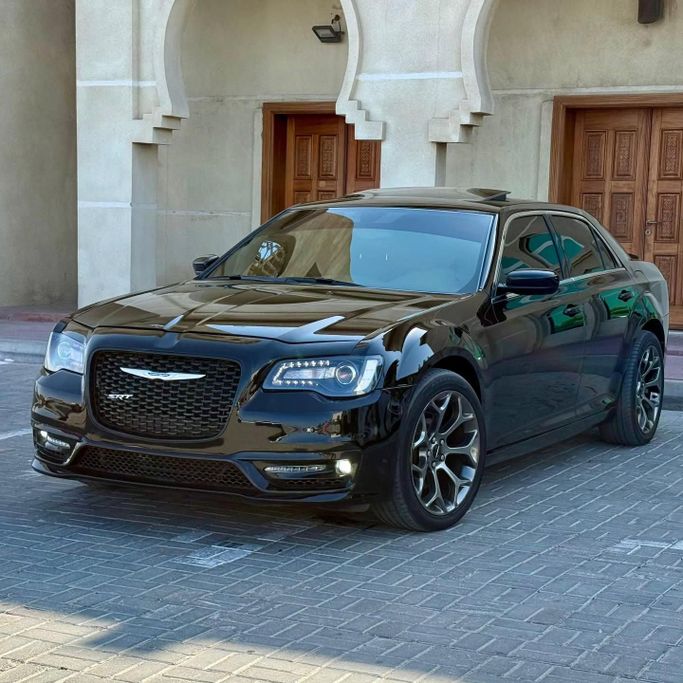 Used Chrysler 300C II, 5.7 l, 2013 in Sharjah by Sarmad Cars, Black color. Other | AUTO.AE