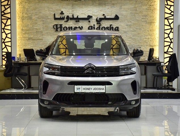 Used Citroen C5 Aircross I Facelift, 1.8 l, 2023 in Sharjah by Honey Jidosha Used Cars Tr., Silver color. GCC Specs | AUTO.AE | Listing #253758