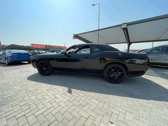 Used Dodge Challenger SXT III Facelift 2, 3.6 l, 2018 in Sharjah by Golden Deal Cars, Black color. American Specs | AUTO.AE