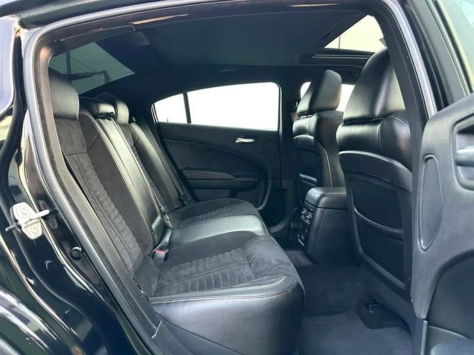 Подержанный Dodge Charger R_T VII (LD) Рестайлинг, 5.7 л, 2018 в Шардже от Ahmad alkhodari Motors Черный цвет. GCC | AUTO.AE